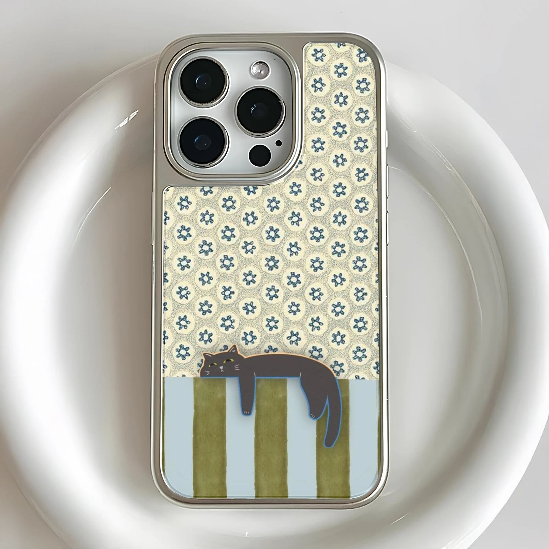 Funda holográfica cromada con diseño de gato - Diseño floral vintage