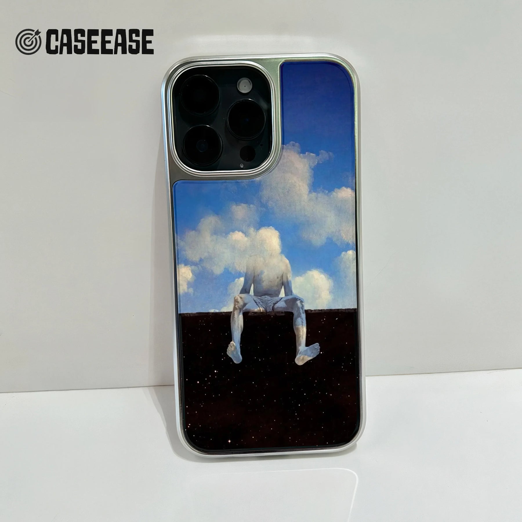 iPhone 14 Pro용 구름 속 홀로그램 크롬 헤드 폰 케이스 - Dreamy Cosmic Design