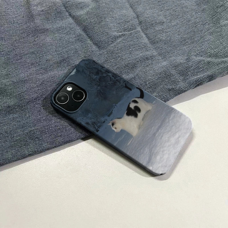 Snow Cat Phone Case 2025 – Elegant White Cat in a Winter Wonderland