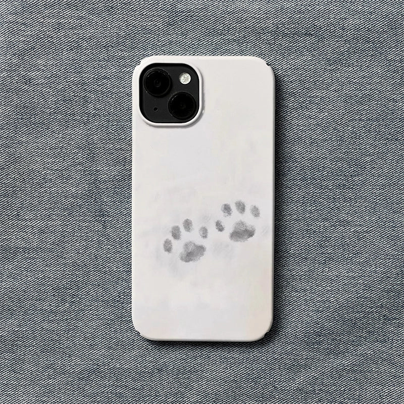 Minimalist Paw Print Phone Case – Subtle and Sentimental Design