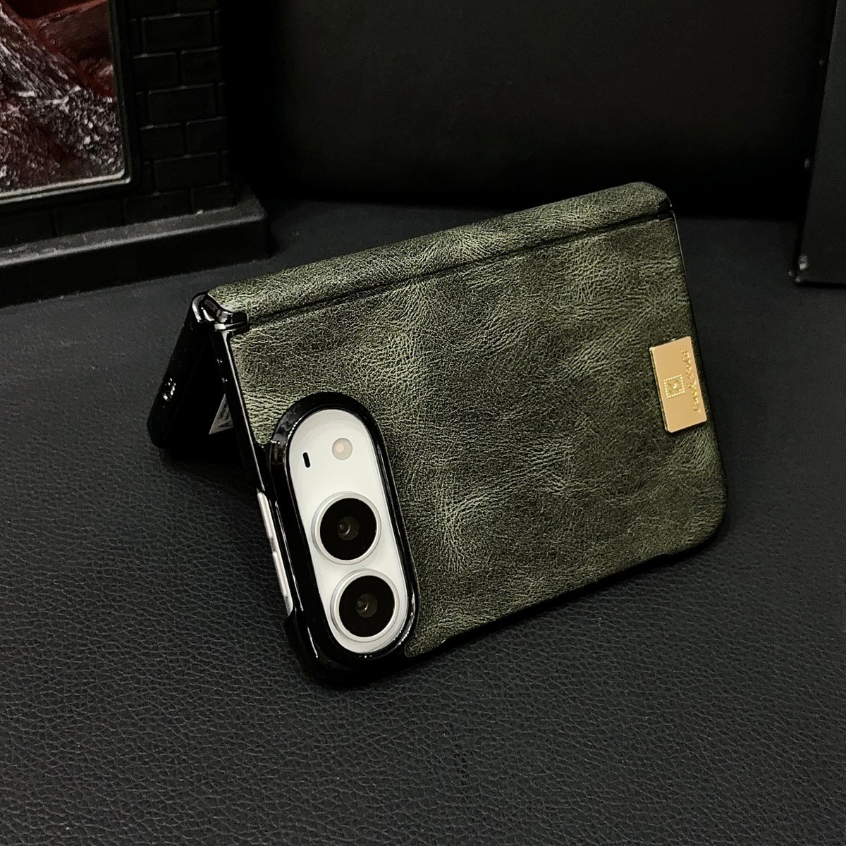 Textured Hinge-Cover iPhone Duo Case - Original product photo 8