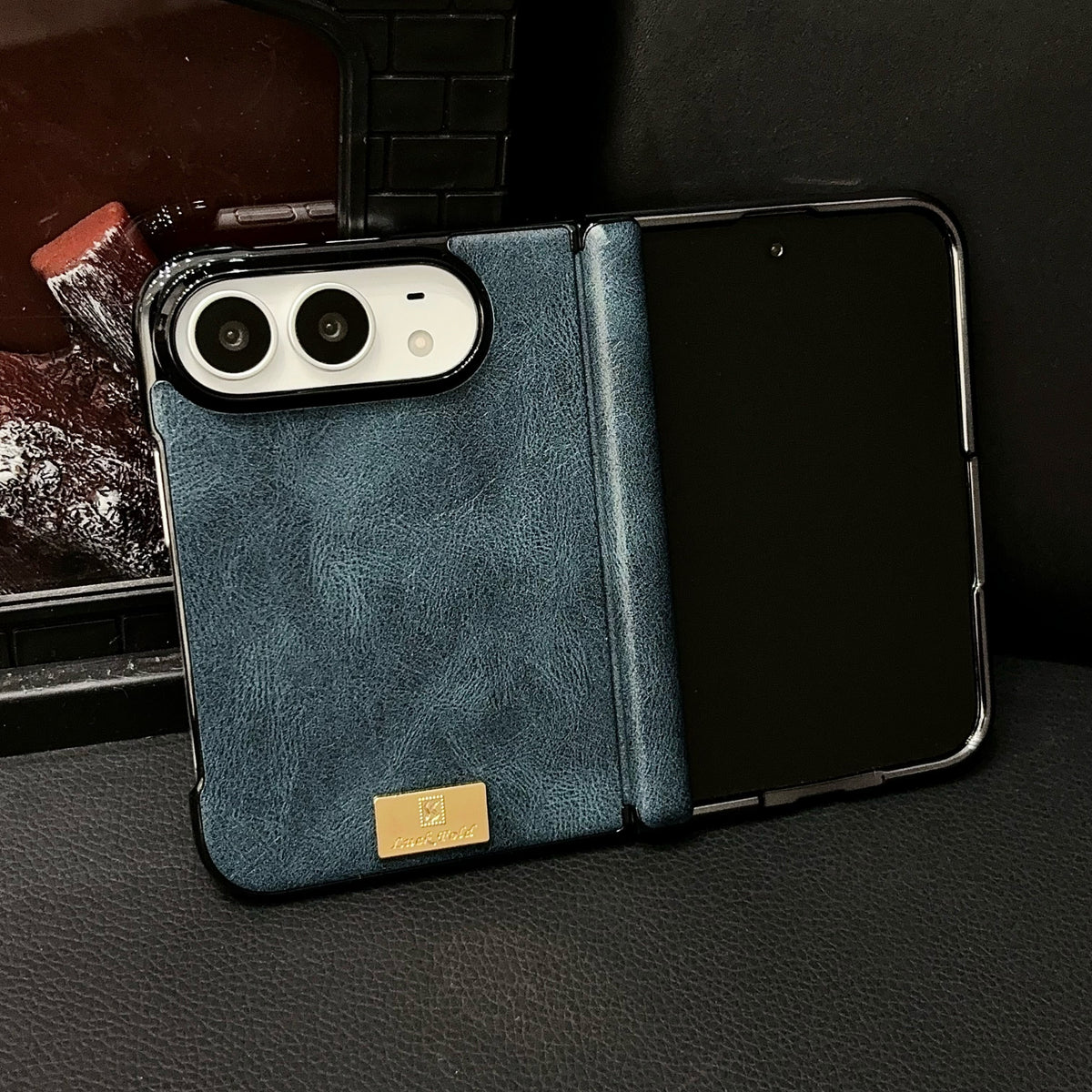 Textured Hinge-Cover iPhone Duo Case - Original product photo 9