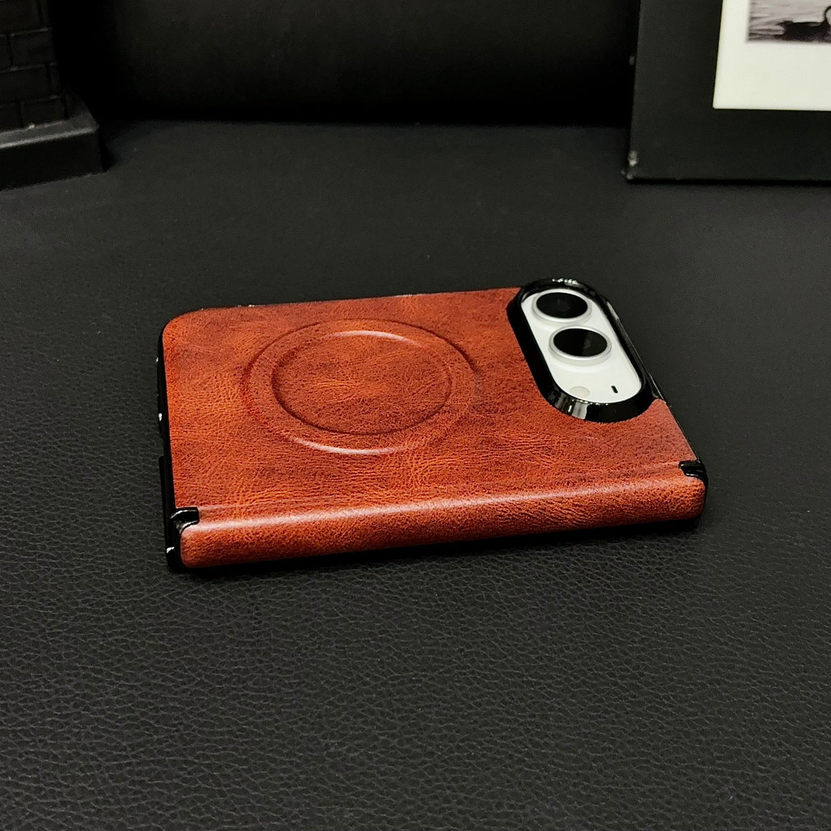 Textured Hinge-Cover iPhone Duo Case - Original product photo 20