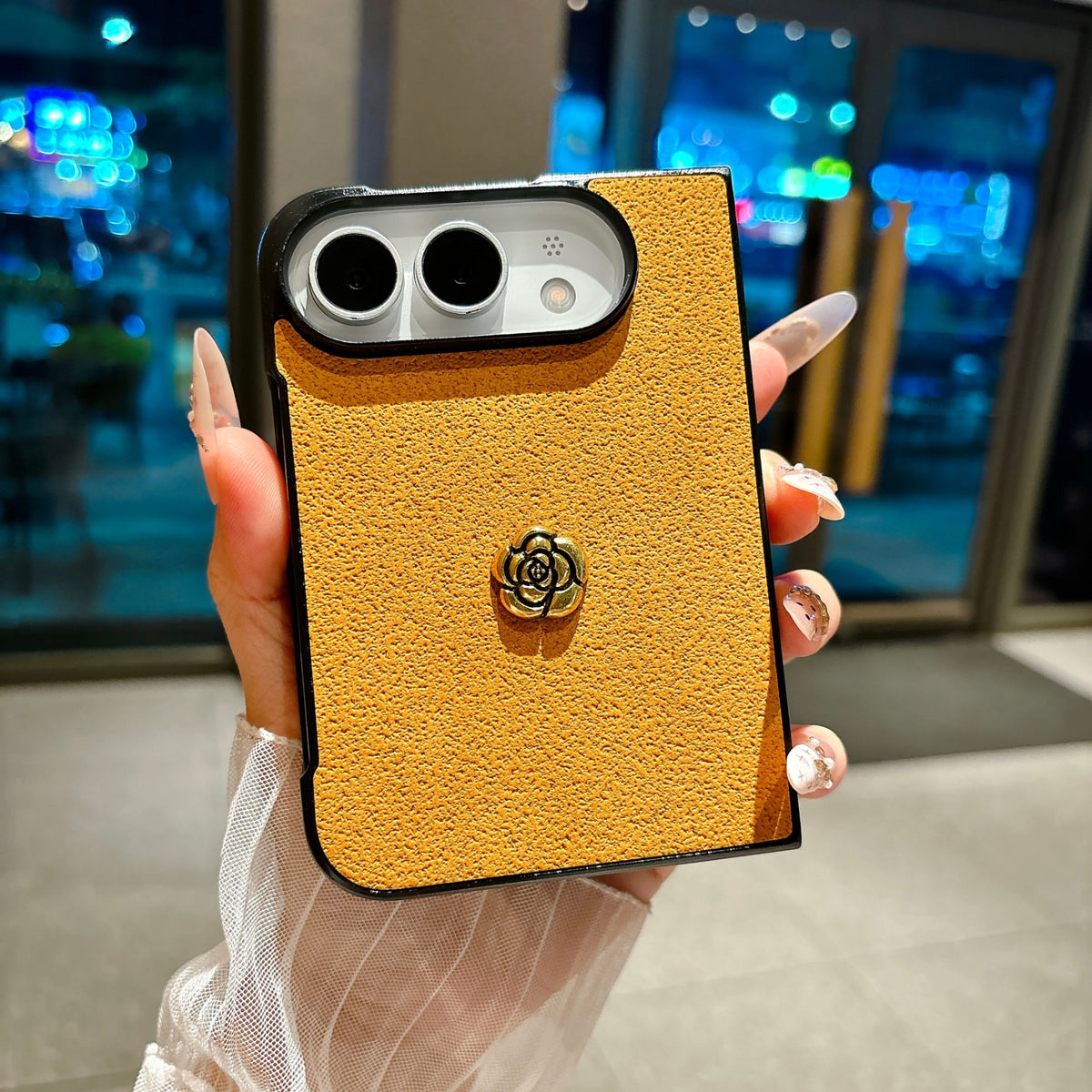 Camellia Textured iPhone Duo Case - Original product photo 9