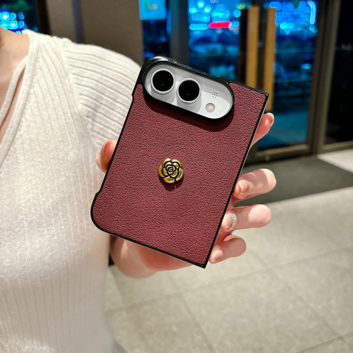 Camellia Textured iPhone Duo Case - Original product photo 14