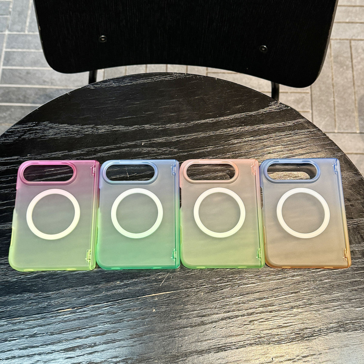 caseease vivid two-tone gradient iPhone Duo case, product photo