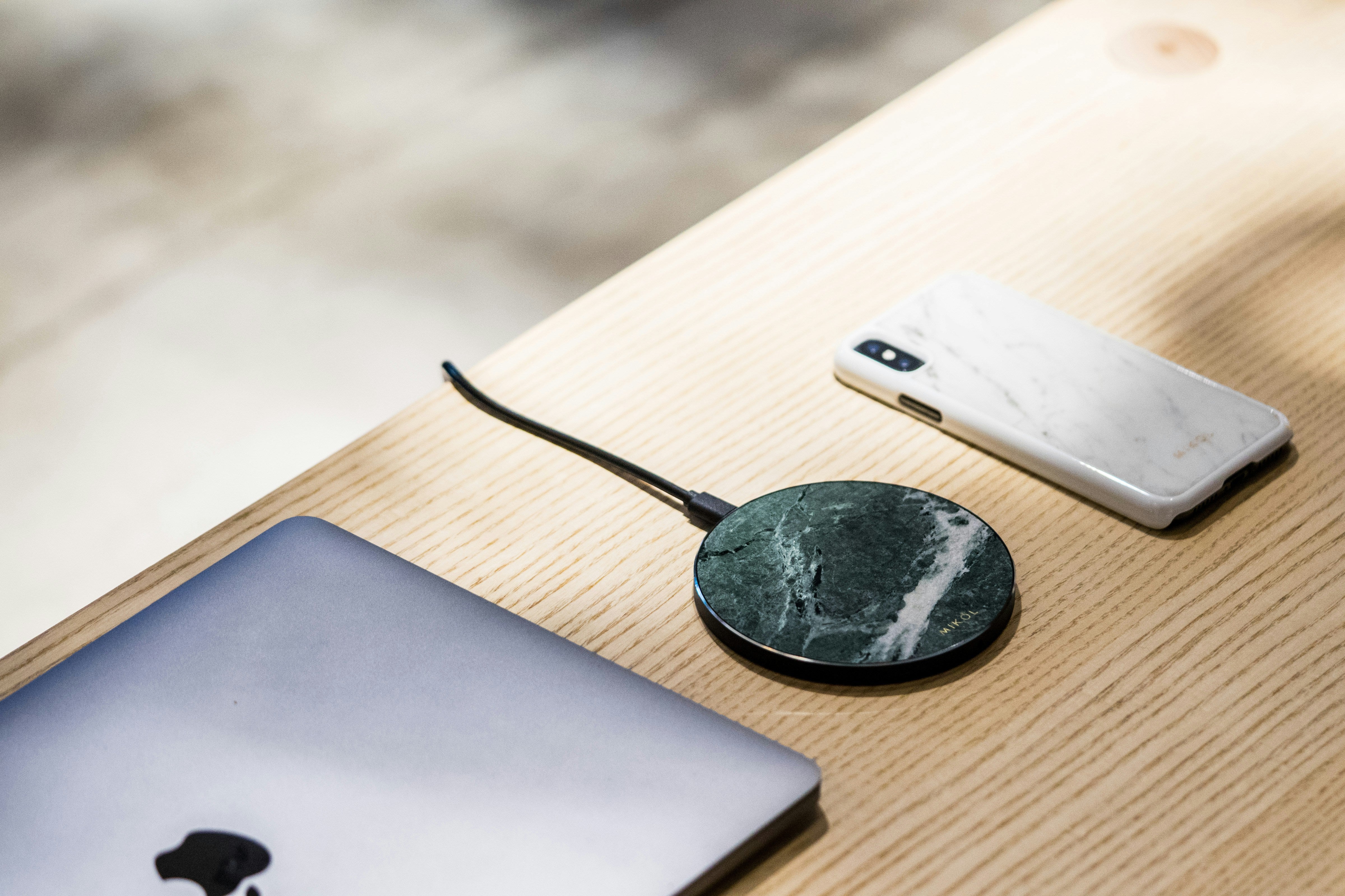 How to Choose the Perfect Phone Case to Match Your Style: From Streetwear to Minimalist Art