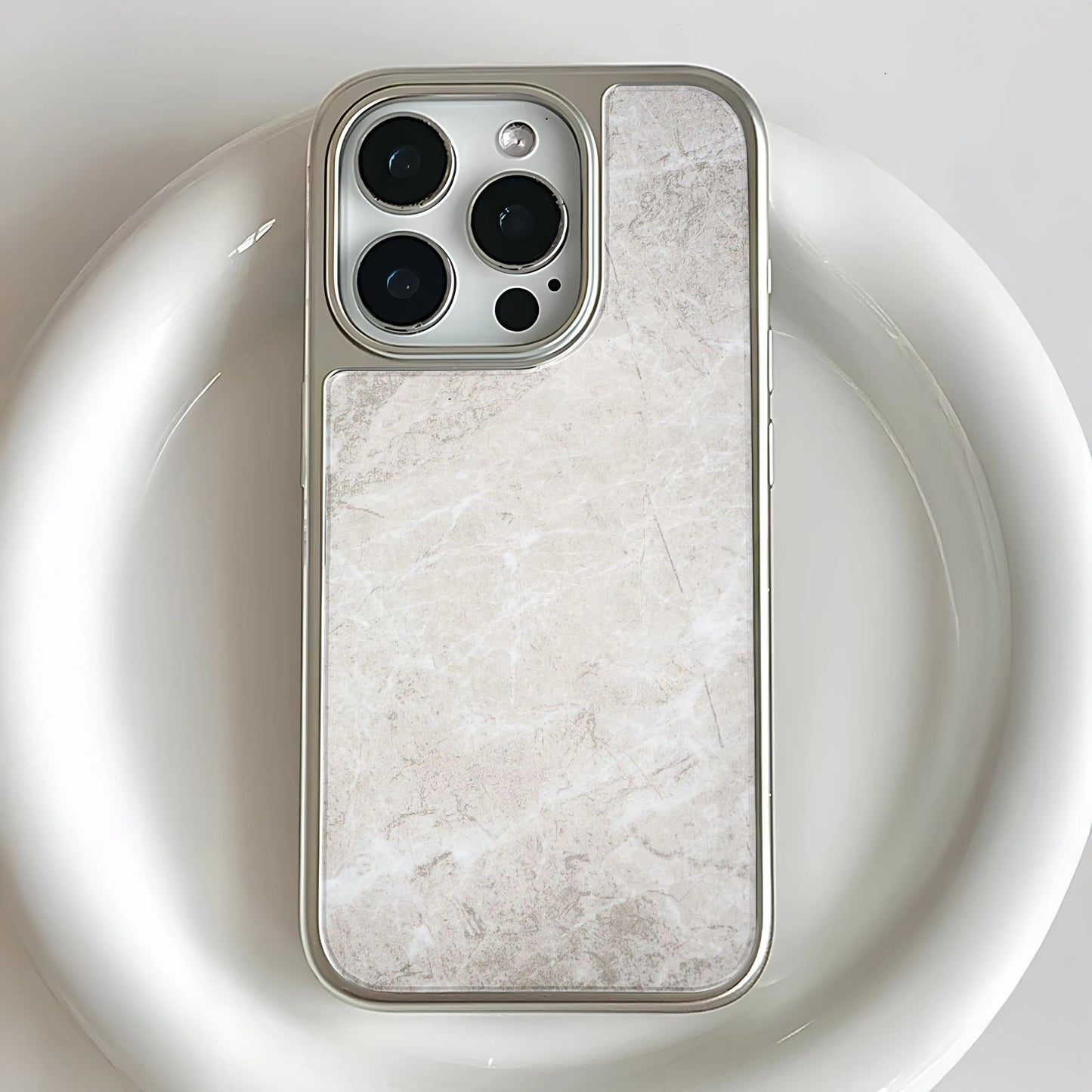 Holographic Chrome iPhone 15 Pro Case - Elegant Marble Design