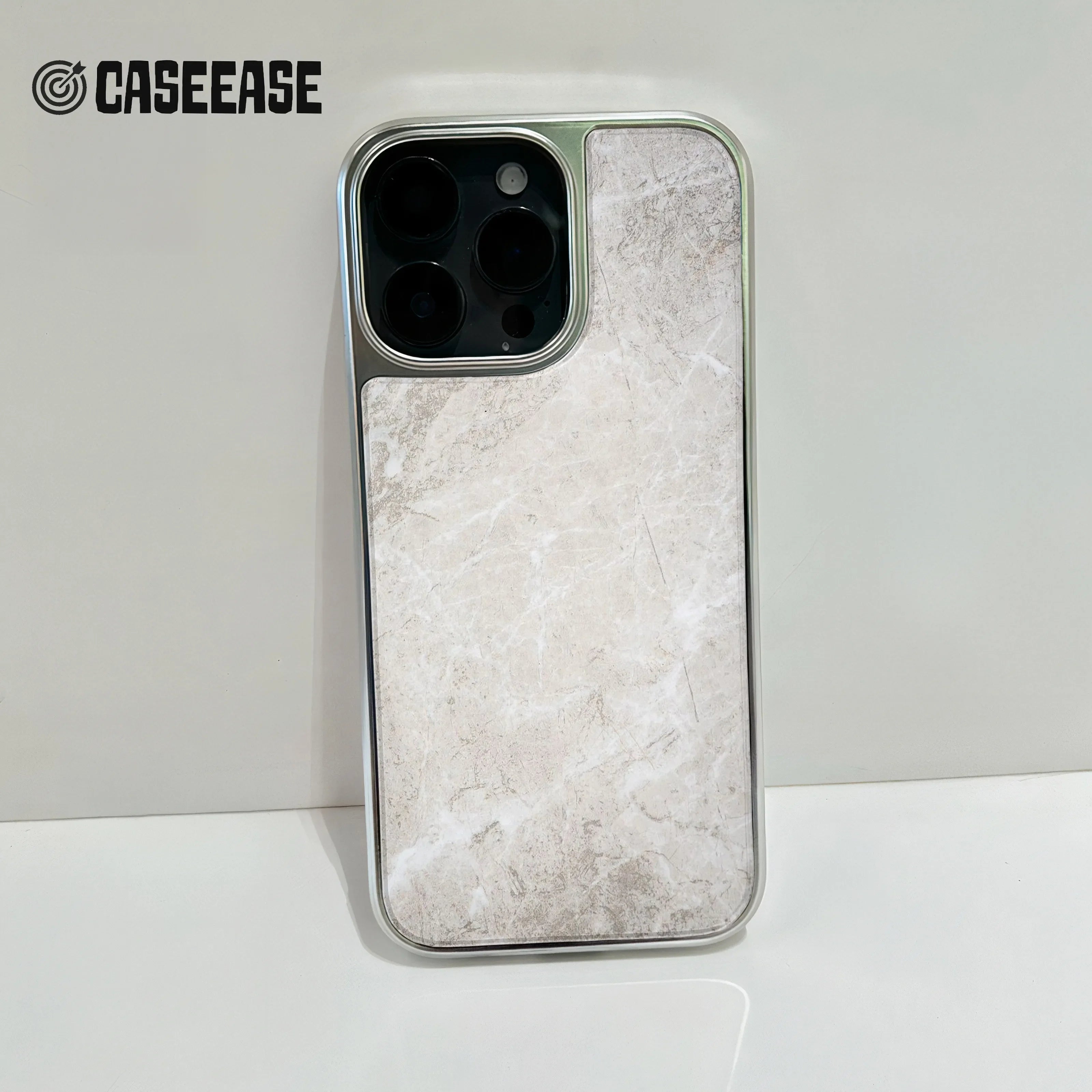 홀로그램 크롬 iPhone 15 Pro 케이스 - 우아한 대리석 디자인
