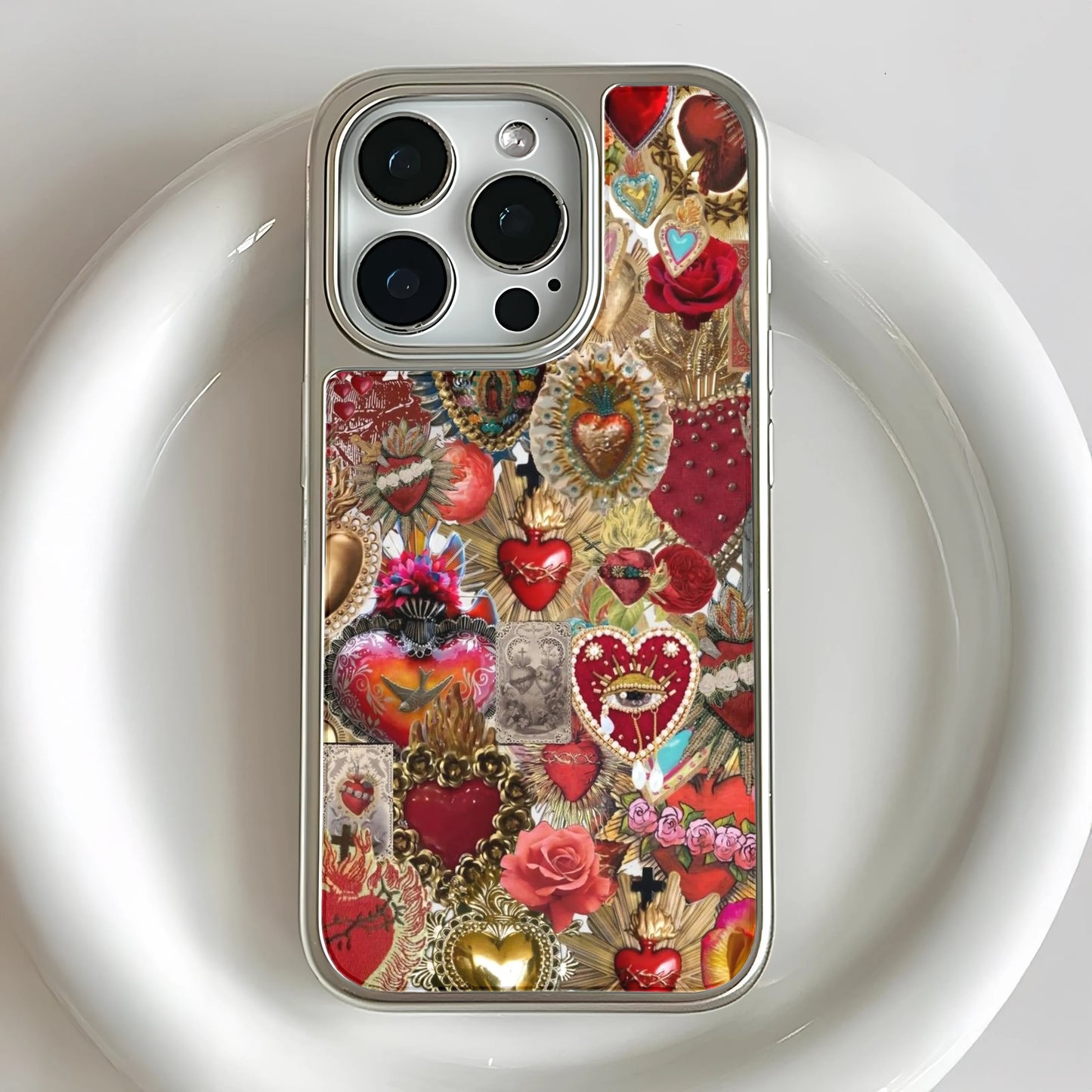 Holographic Chrome Heart Art Phone Case - Vibrant Heart Design