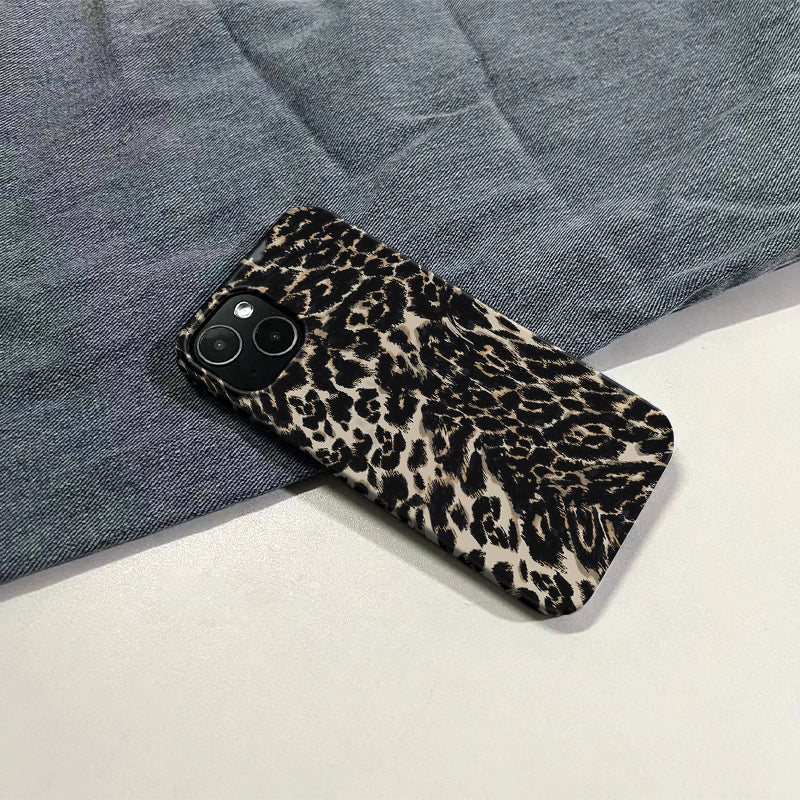 Textured Leopard iPhone Case – Bold & Durable Protection