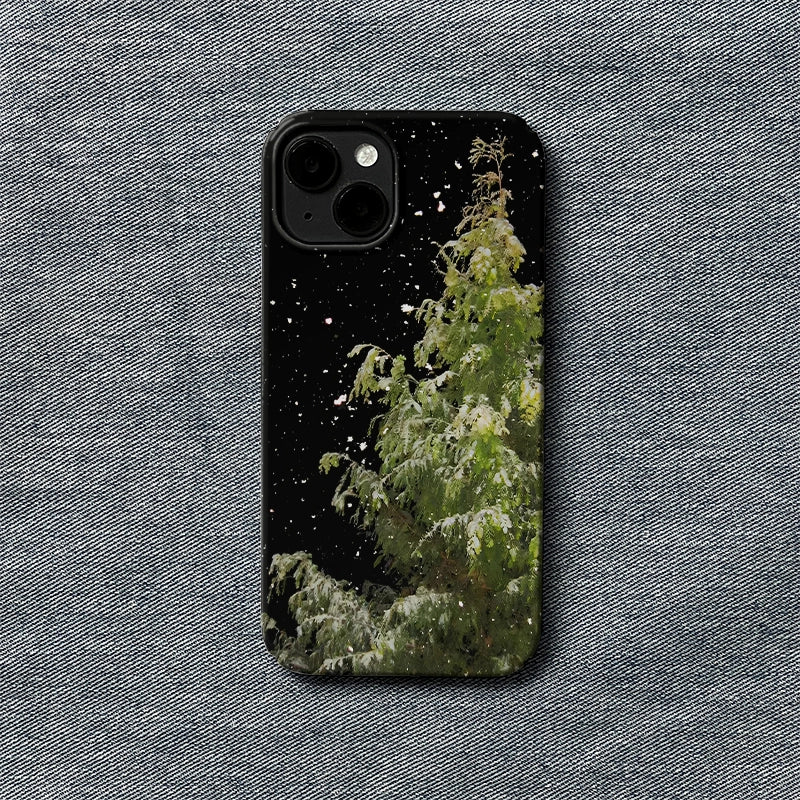 Snowy Christmas Tree Phone Case – Winter Wonderland Protection