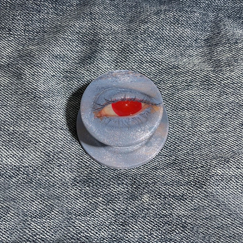 Agarre y soporte para teléfono con diseño surrealista de ojos rojos y piel azul - Soporte artístico estilo PopSocket 