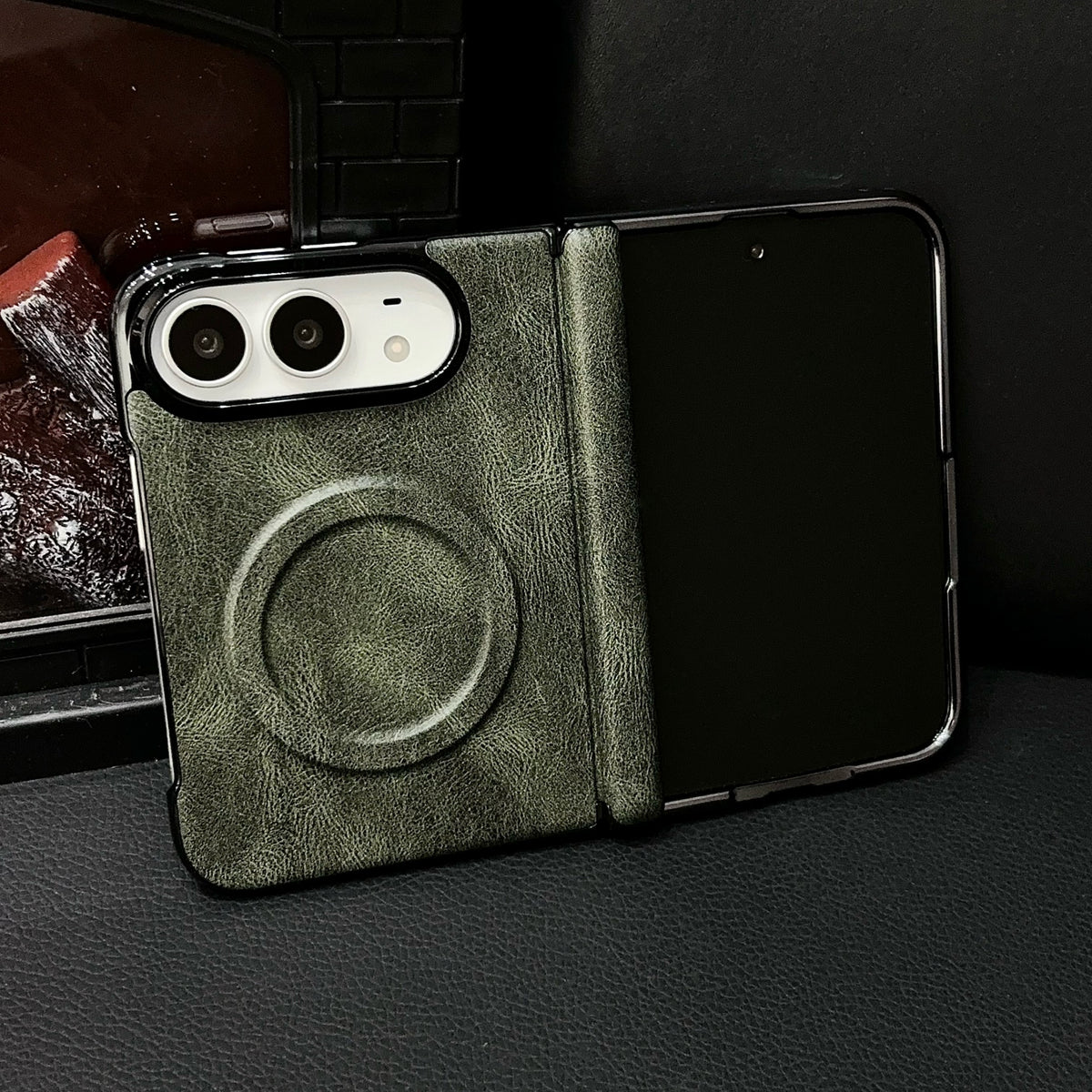 Textured Hinge-Cover iPhone Duo Case - Original product photo 10