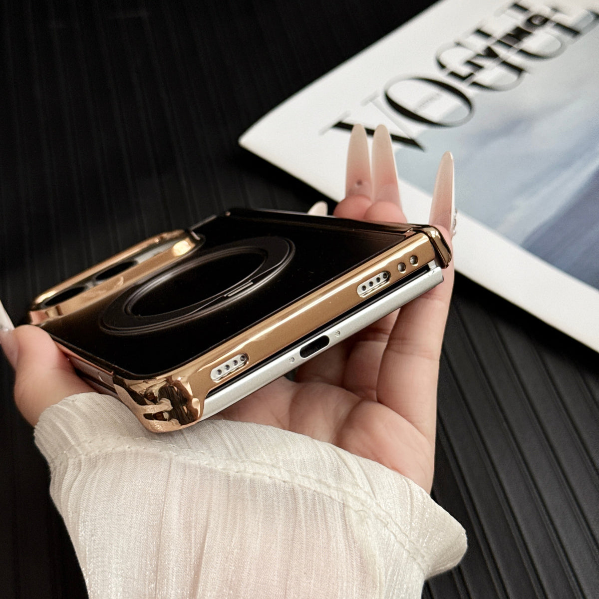 Metallic Ring Stand iPhone Duo Case - Original product photo 9