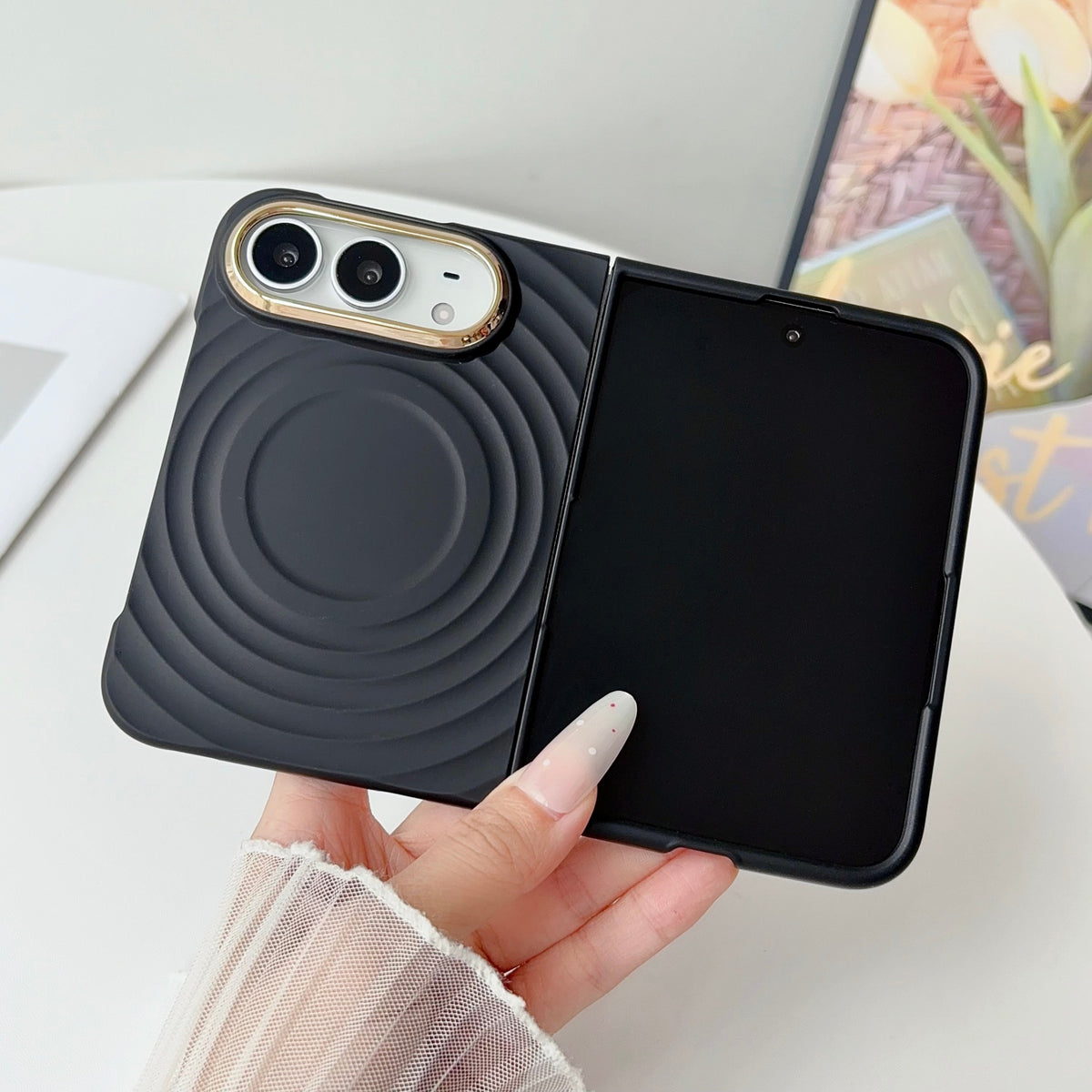 caseease ripple soft-touch iPhone Duo case with frame - Black, product photo