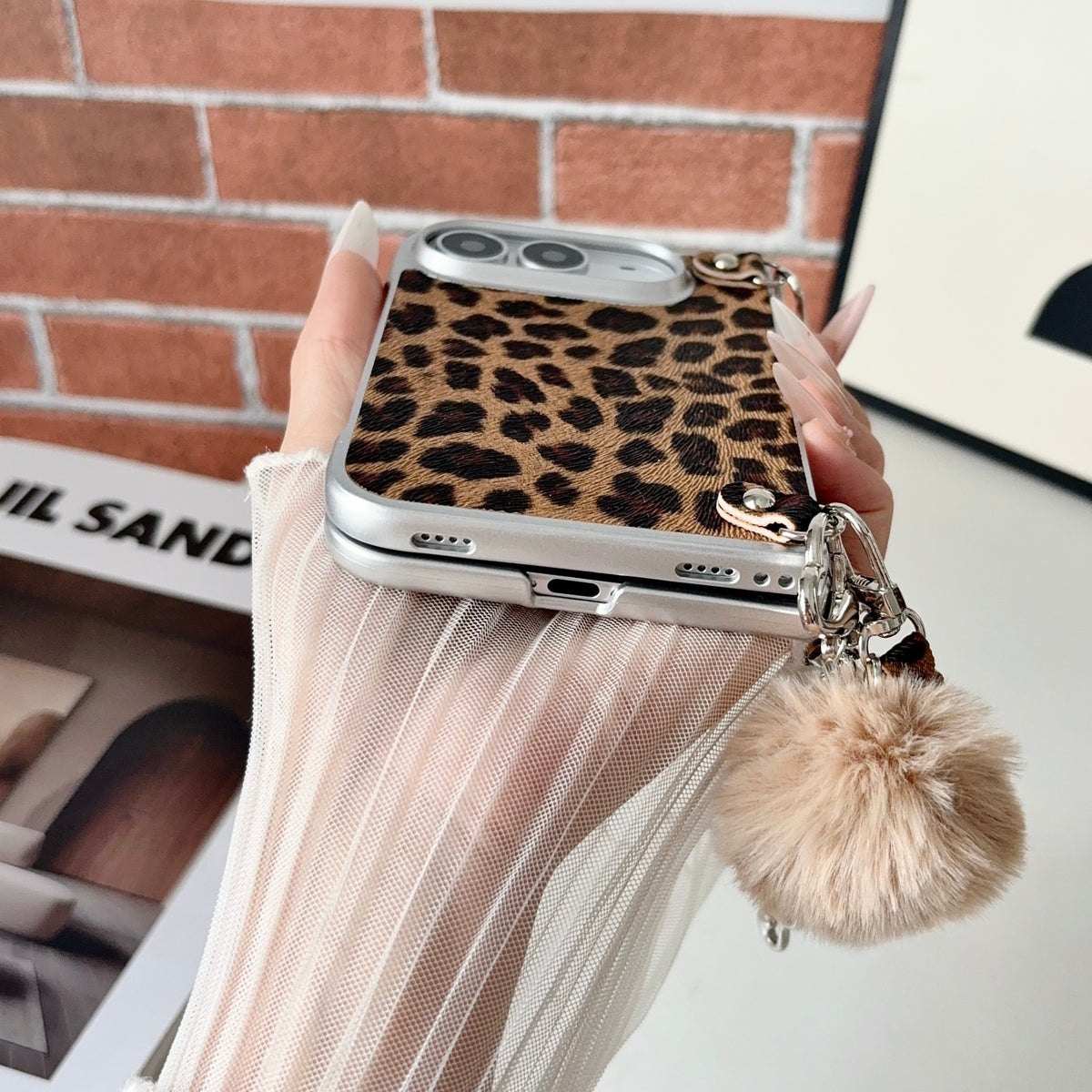 caseease leopard print iPhone Duo case, product photo