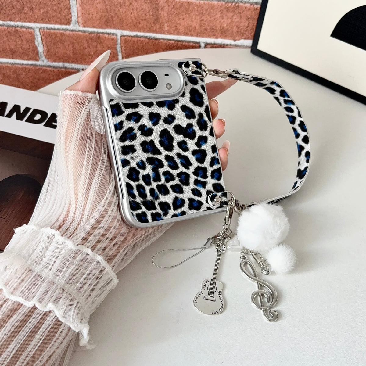 caseease leopard print iPhone Duo case, product photo