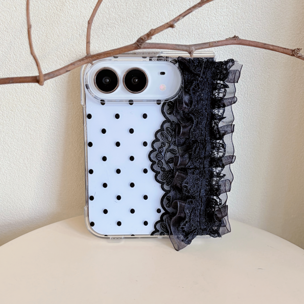 caseease lace polka dot iPhone Duo case - Black, product photo